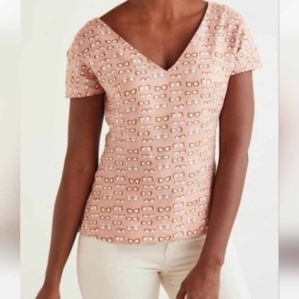 Boden Pink V‑Neck 100% Linen top - size 20/22- Like New